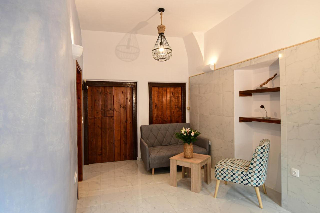 Grandma'S Homes Imerovigli  Bagian luar foto